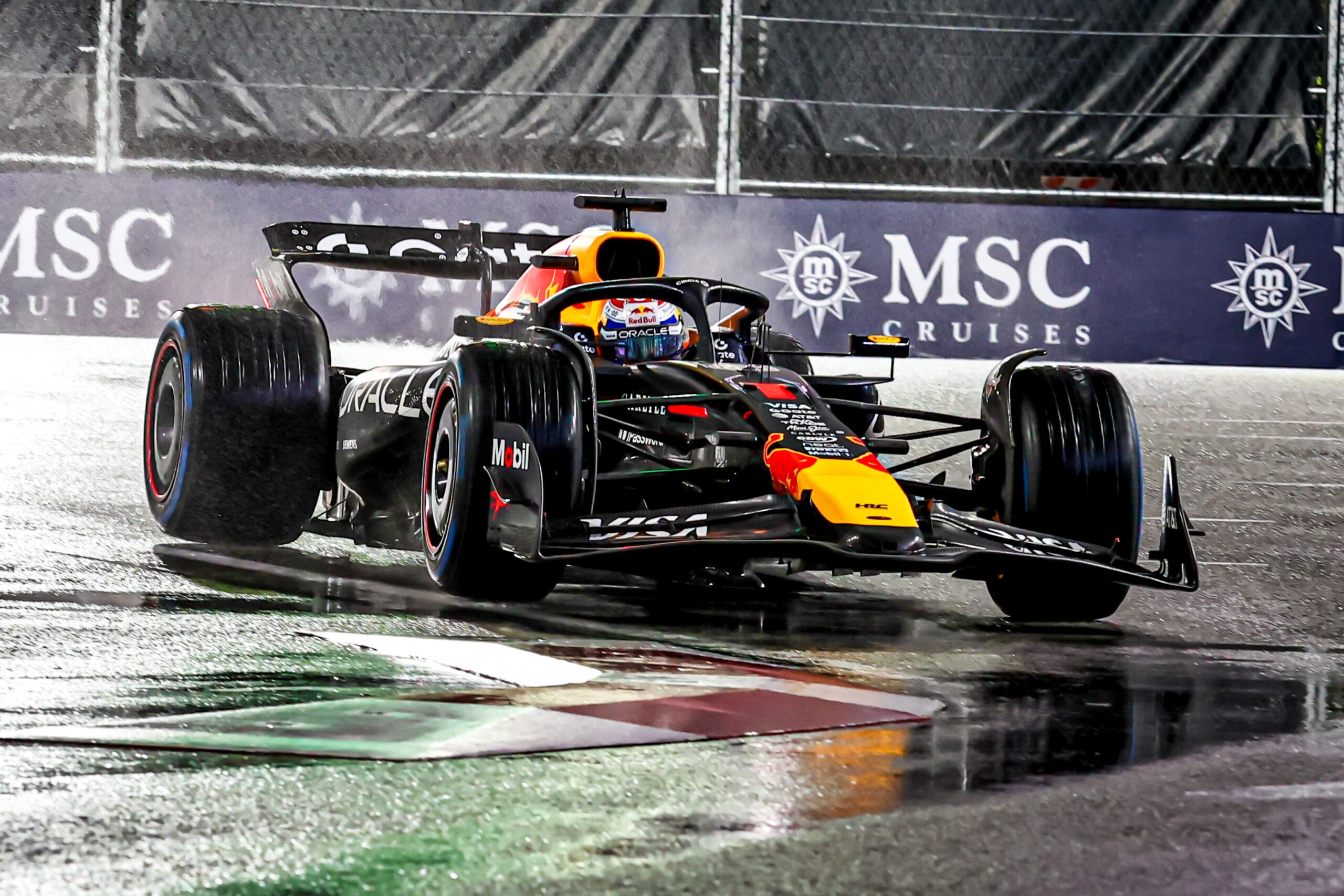 Verstappen pierde la pole en Las Vegas por trfico y clima