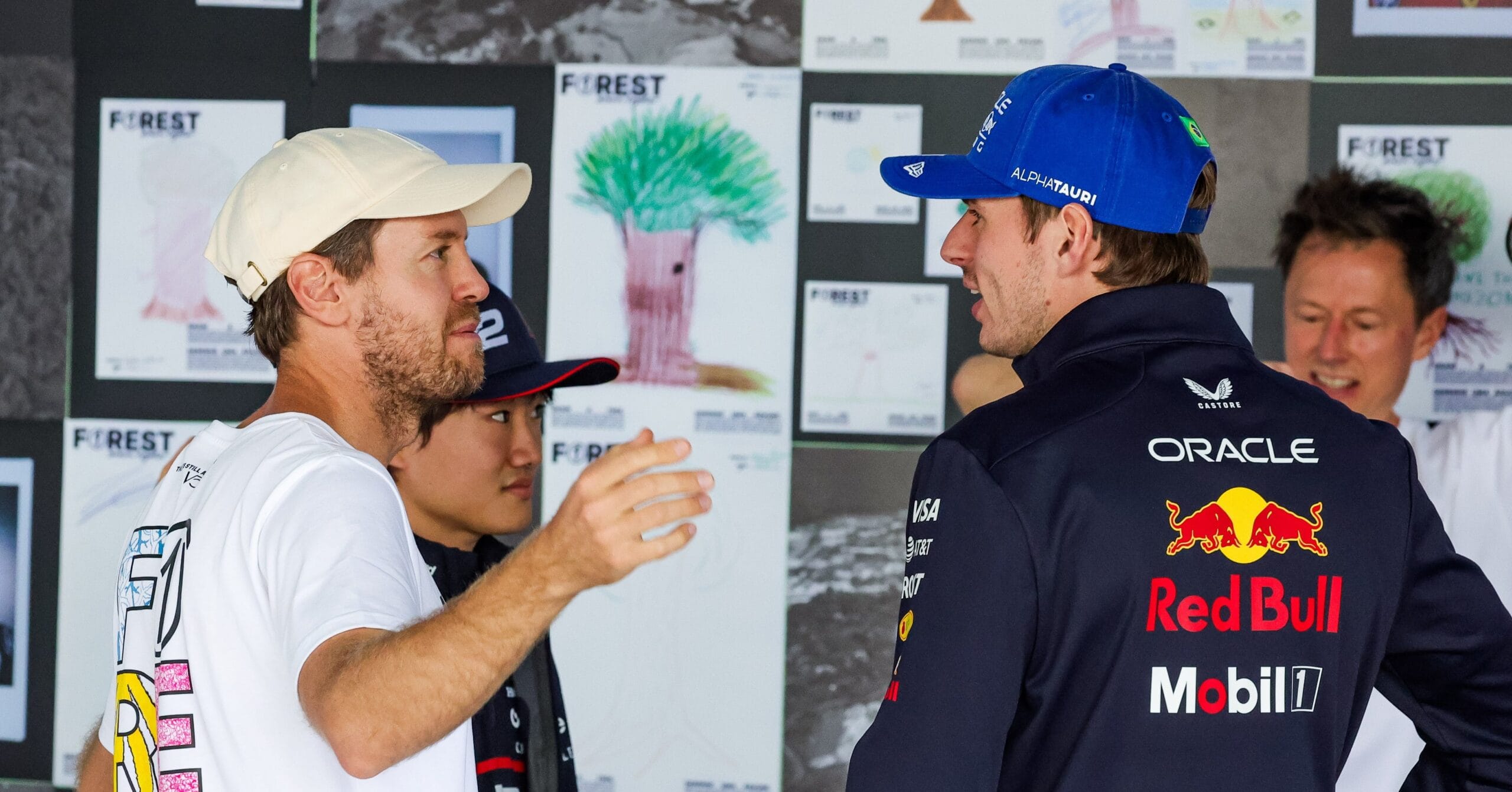 Vettel considera regreso a Red Bull tras salida de Horner