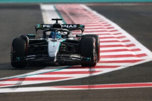 Hamilton sufre en Ferrari mientras Russell lidera sesin F1