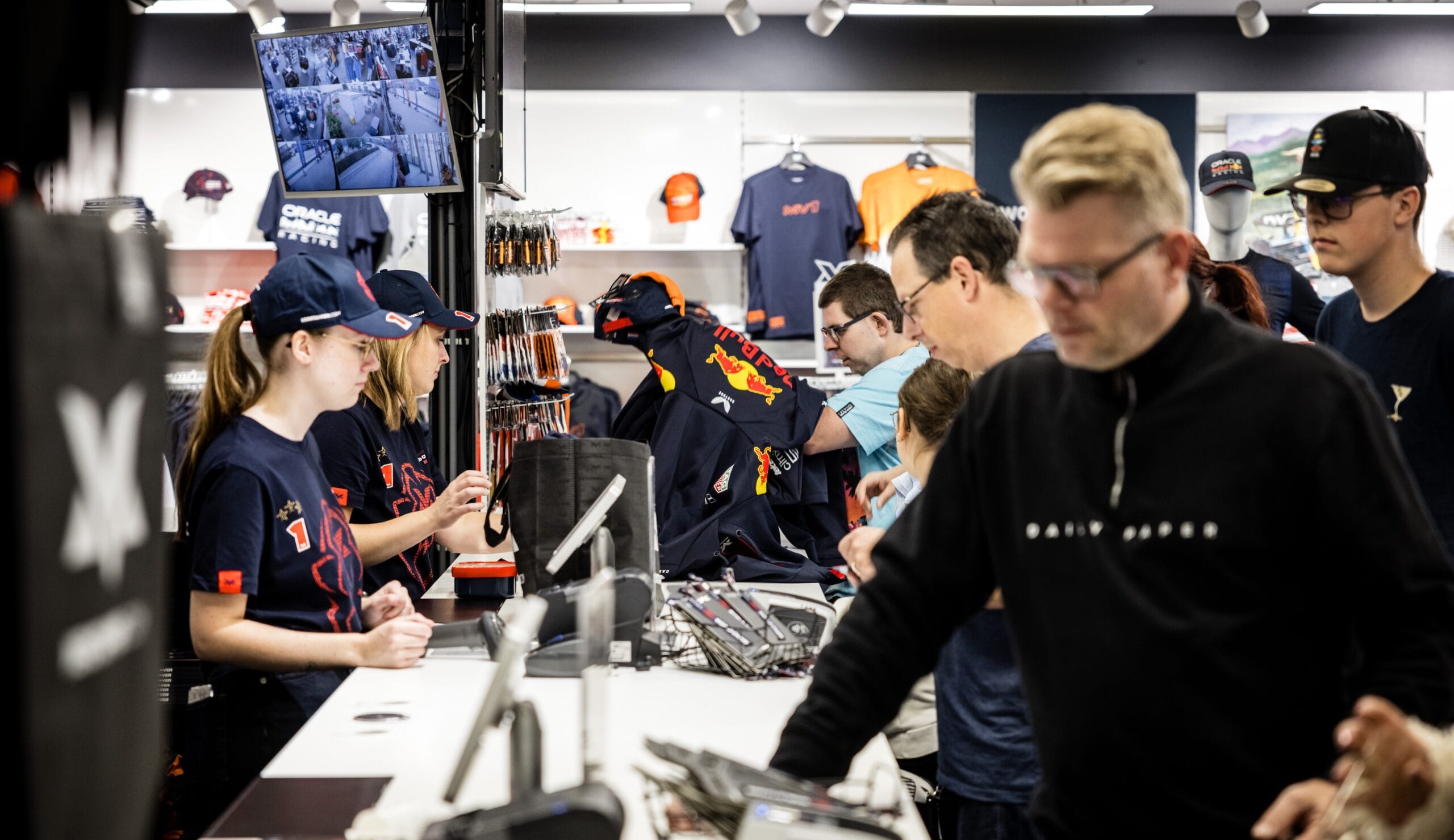 Max Verstappen cierra su tienda en Swalmen en 2024