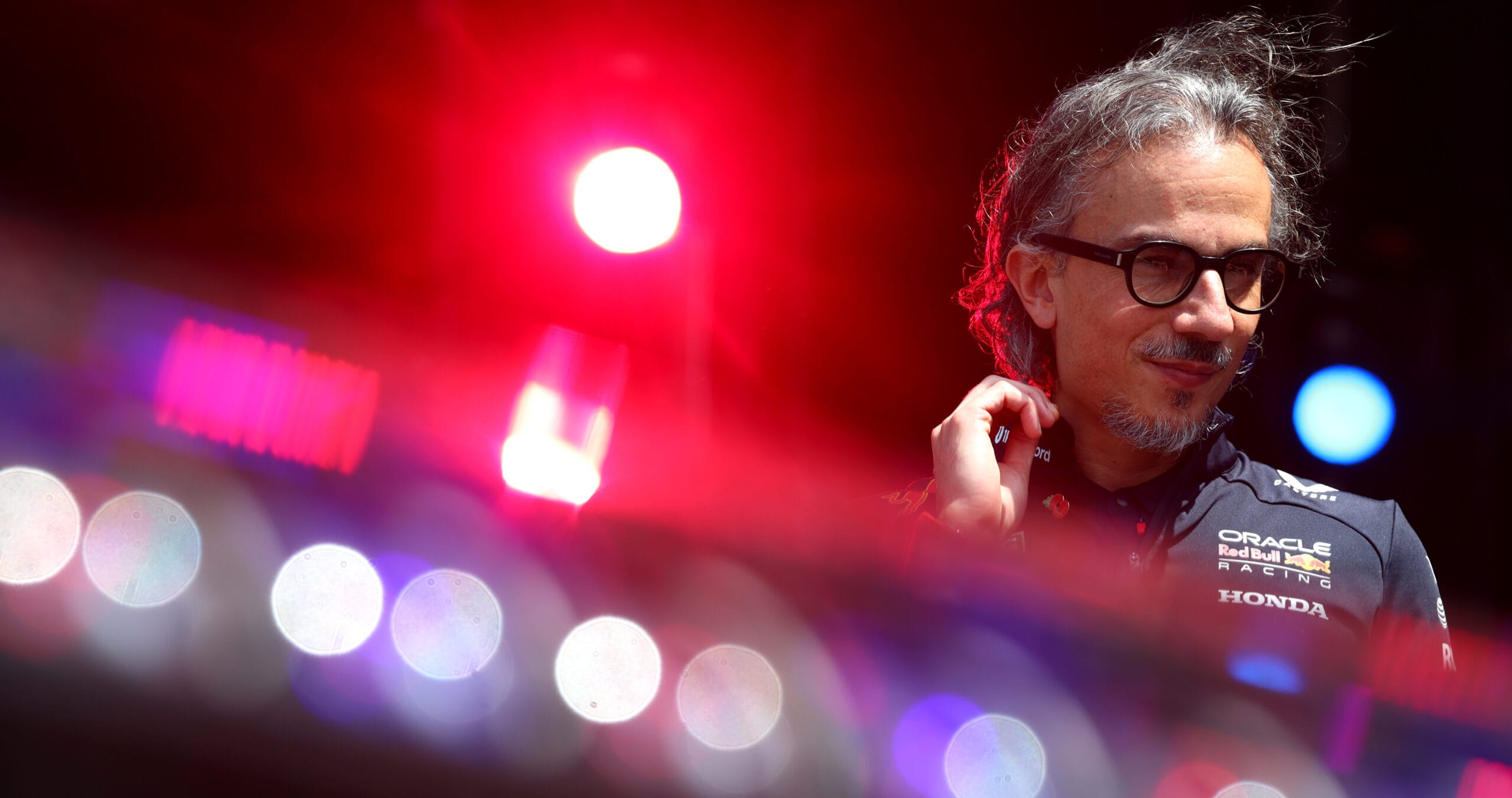 Max Verstappen resurge con Mekies en Red Bull Racing