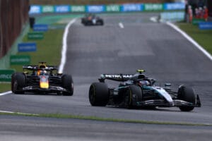 Mercedes y Red Bull en polmica por motores 2026