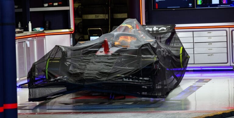 Red Bull y Racing Bulls revelan coches 2026 en Detroit