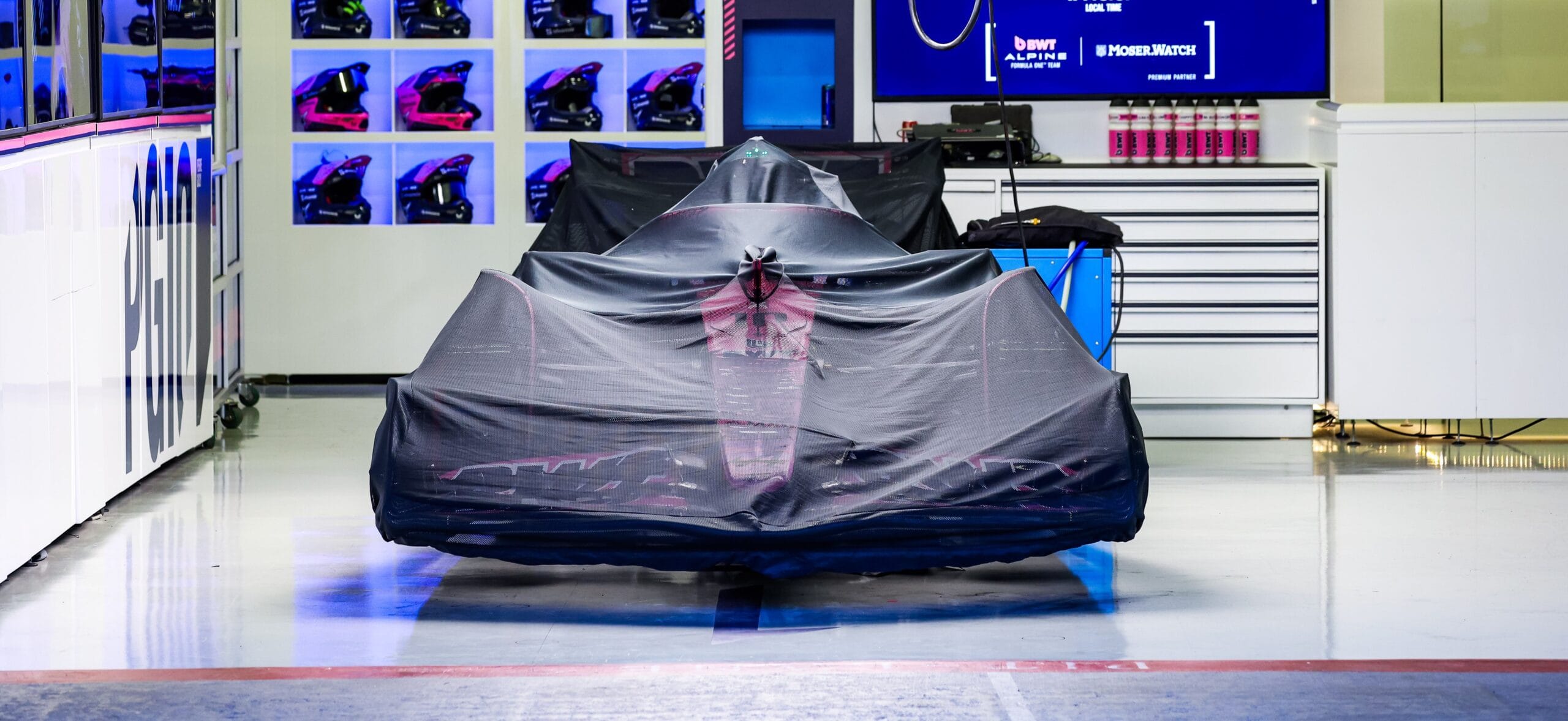 Red Bull y Racing Bulls revelan coches en Detroit 2026