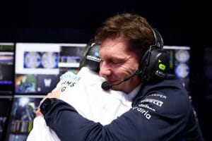 Sainz brilla en Qatar y lleva a Williams al podio