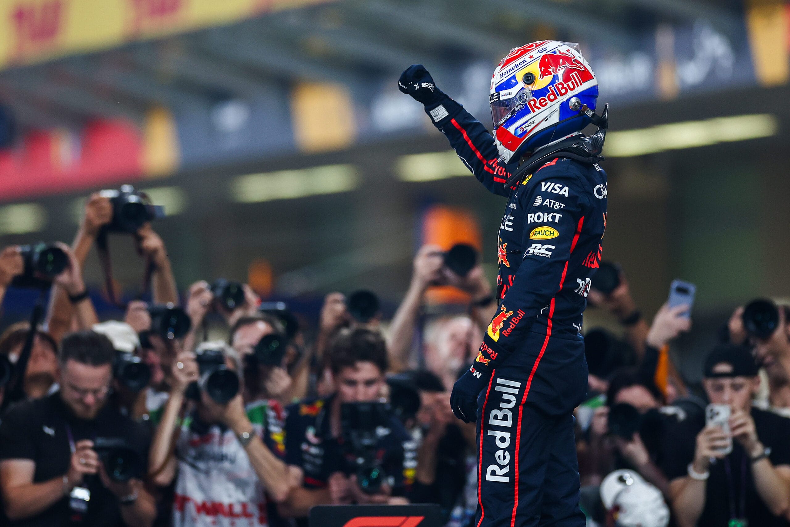 Verstappen domina 2025 pese a ttulo de Norris