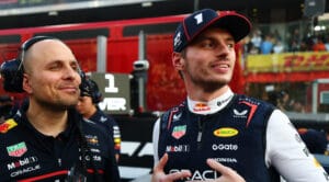 Verstappen elogia a Lambiase tras emotivo GP de Abu Dhabi