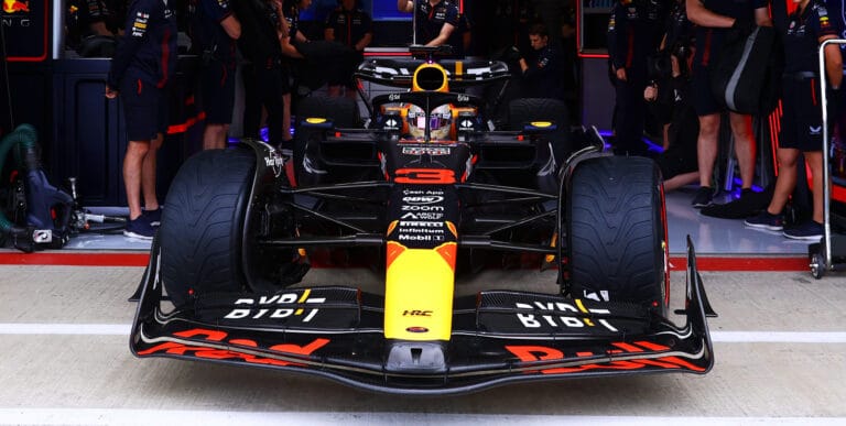 Verstappen Switches to Number 3 for 2024 Season