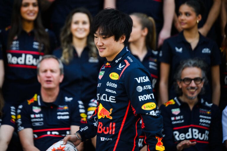 Yuki Tsunoda planea un regreso en Red Bull para 2026