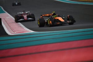 Ferrari adopta estrategia McLaren para 2026