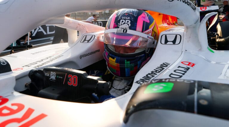 Liam Lawson renace en Racing Bulls tras desafo en Red Bull