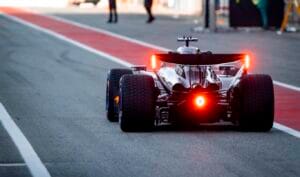 Piastri Faces Fuel Issues in McLaren Shakedown