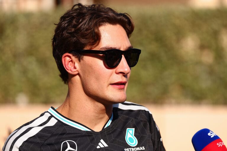 Russell defiende nuevos F1 y desafa a Verstappen